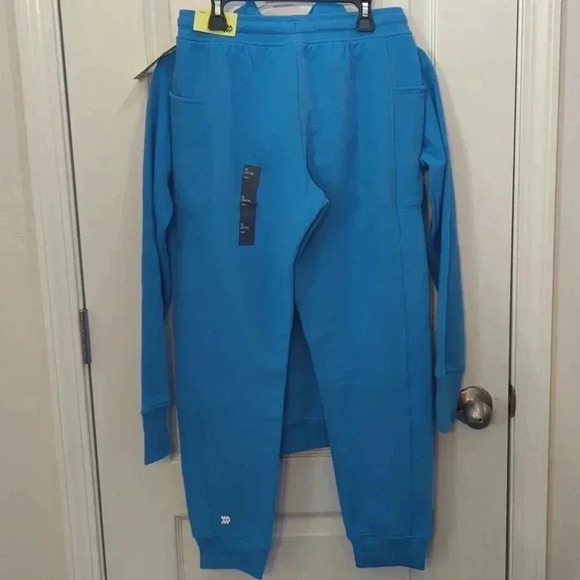 All in motion girls sweater with jogger pants - Picture 3 of 7
